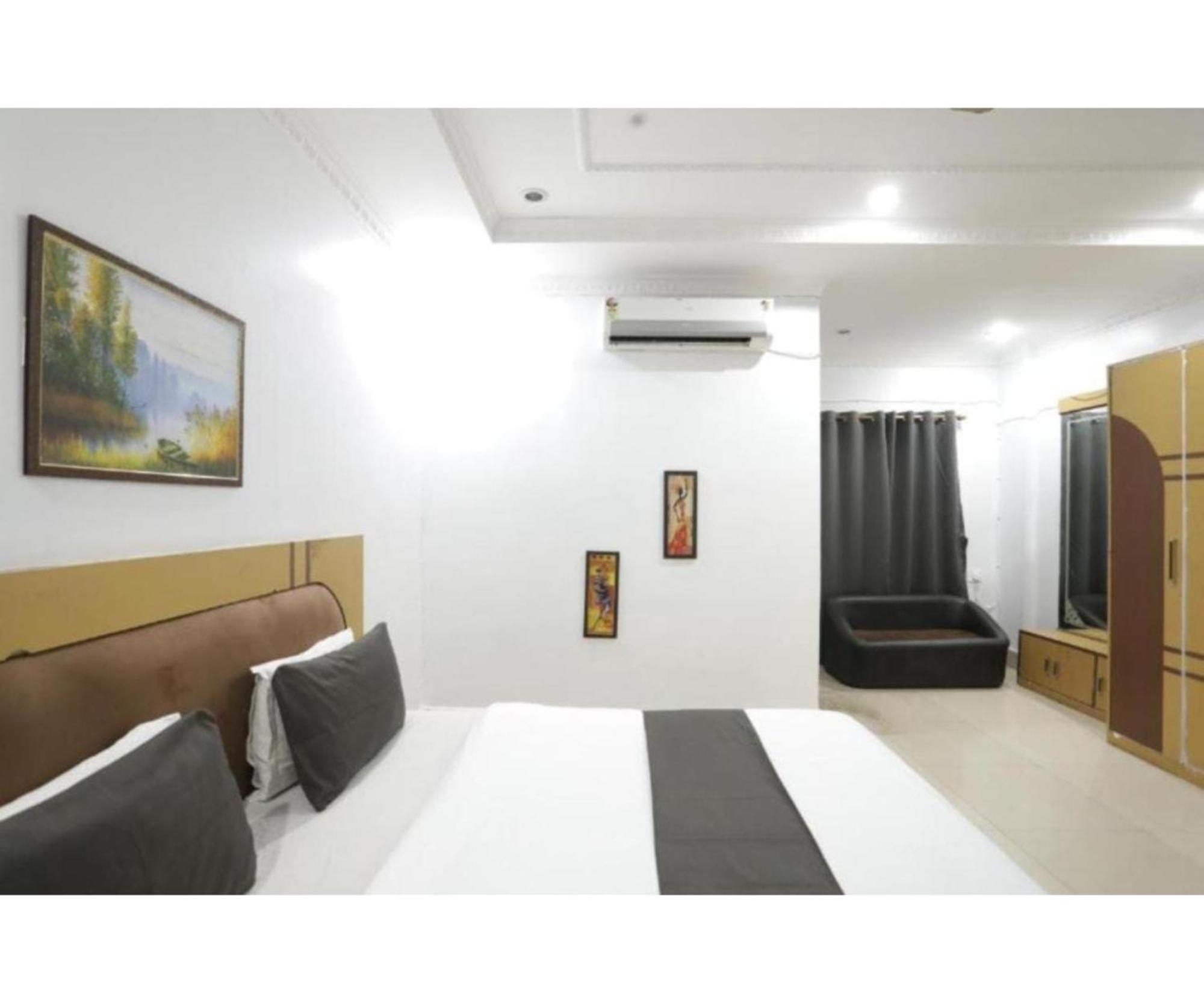 Day S Inn Luxury Stay Near Care Hospital In Budget Friendly Price Best Seller Bhubaneswar Dış mekan fotoğraf
