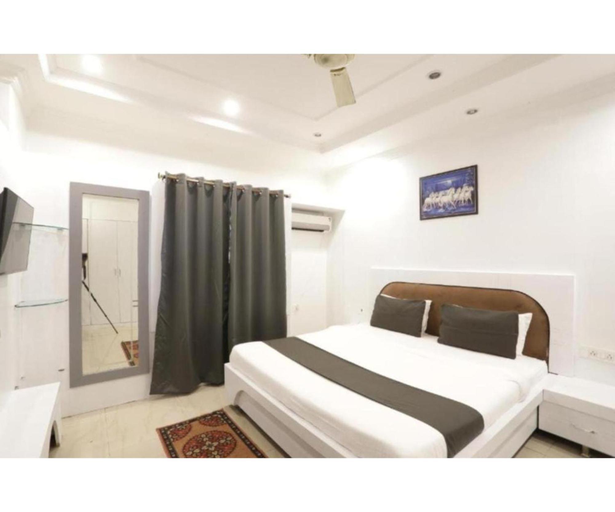 Day S Inn Luxury Stay Near Care Hospital In Budget Friendly Price Best Seller Bhubaneswar Dış mekan fotoğraf